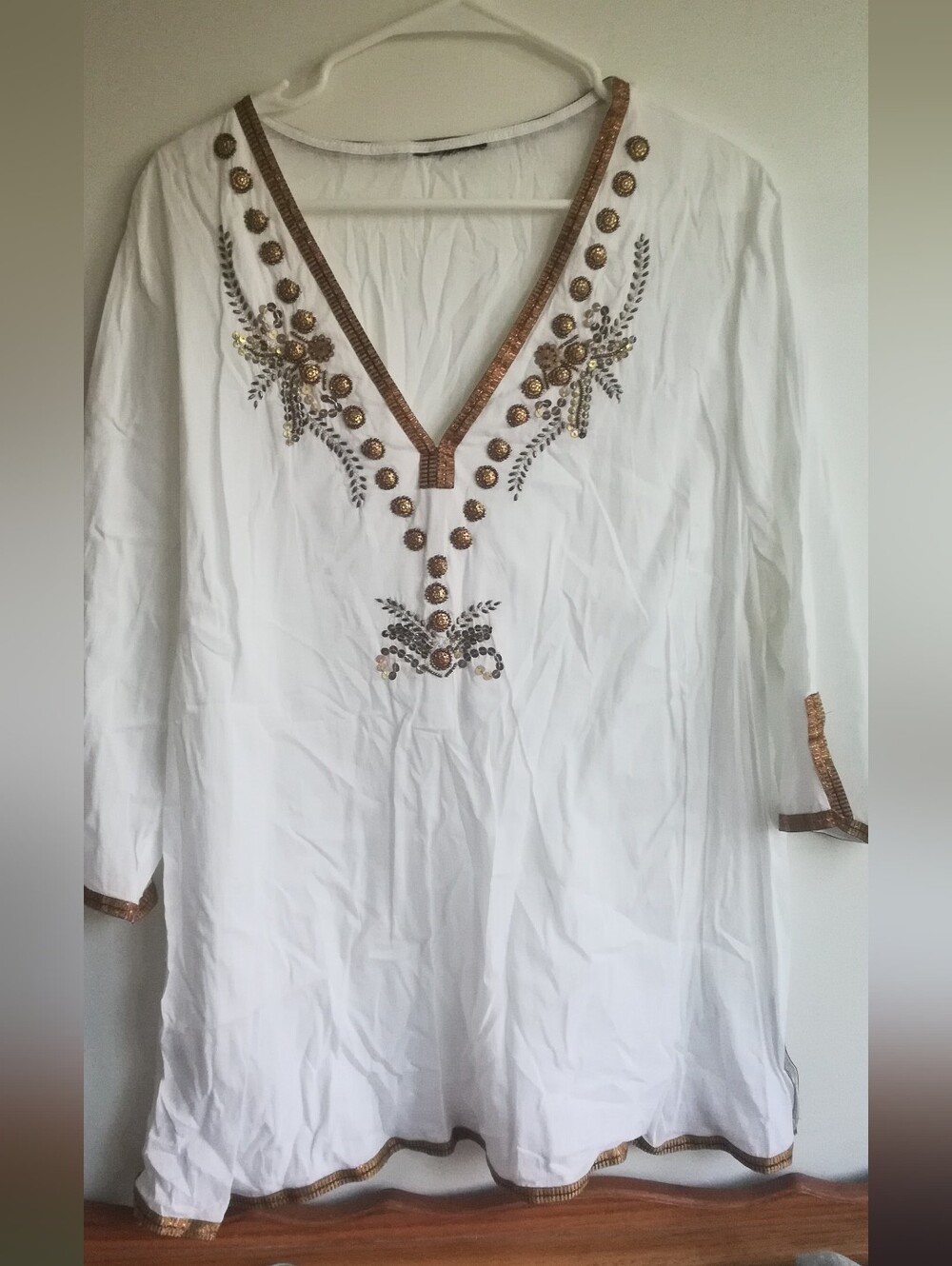 Embellished V-Neck White Women's Tunic Top with Gold Accents